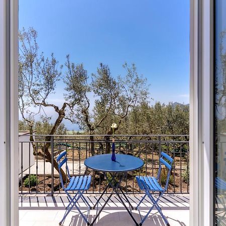 Villa Rusinella Minimalist Retreat With Sea Views Massa Lubrense Exteriör bild
