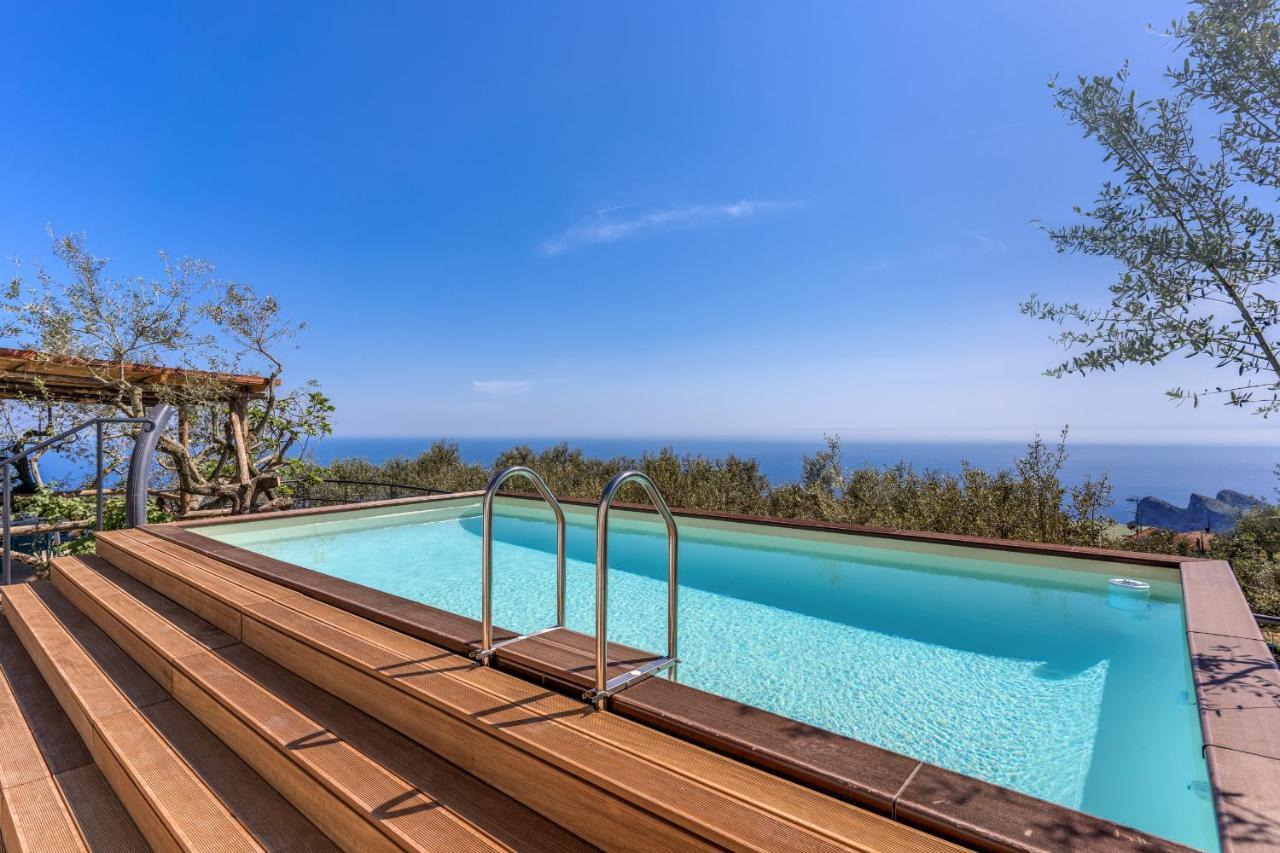 Villa Rusinella Minimalist Retreat With Sea Views Massa Lubrense Exteriör bild