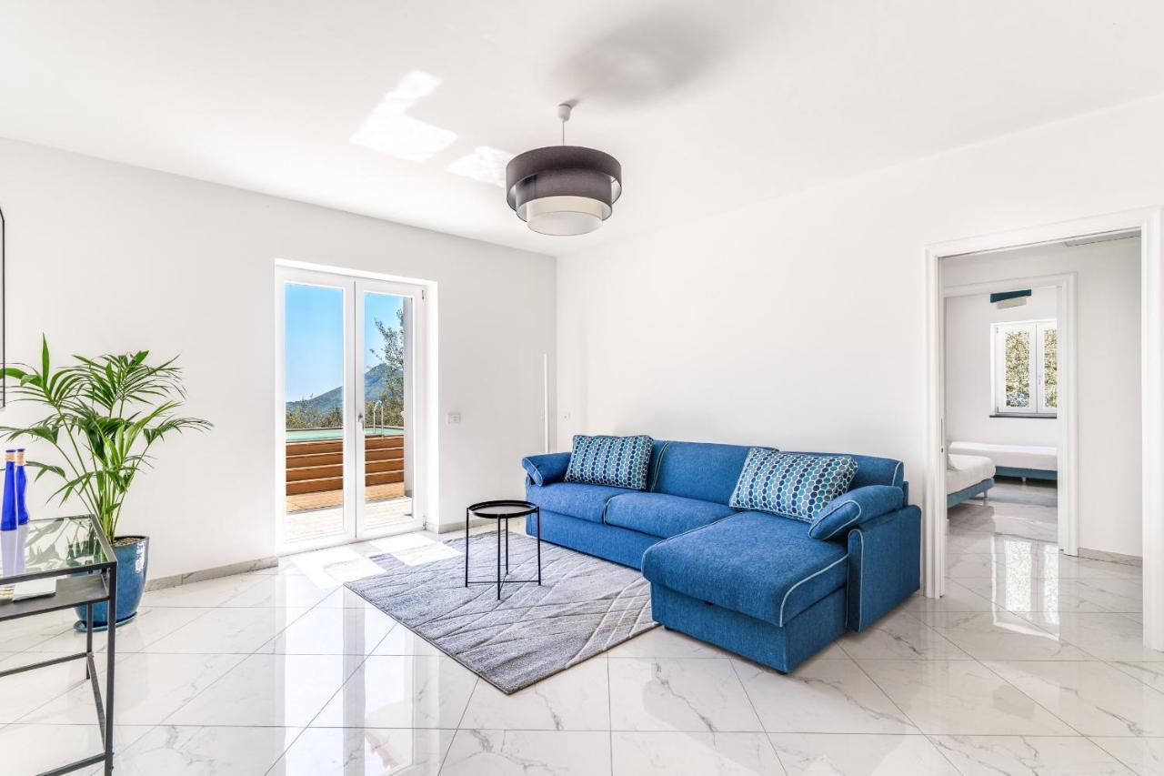 Villa Rusinella Minimalist Retreat With Sea Views Massa Lubrense Exteriör bild