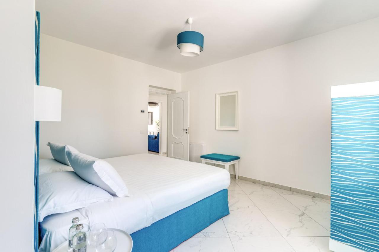 Villa Rusinella Minimalist Retreat With Sea Views Massa Lubrense Exteriör bild