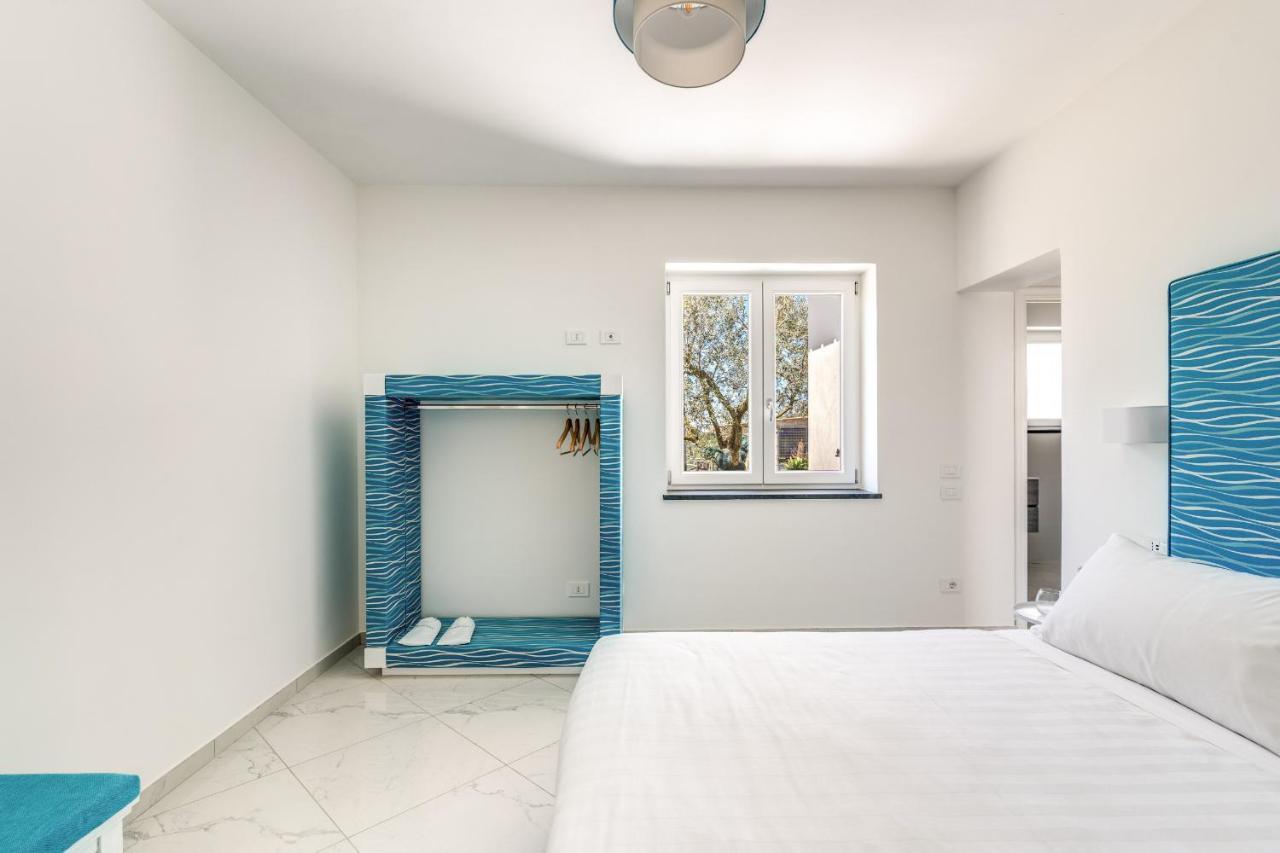Villa Rusinella Minimalist Retreat With Sea Views Massa Lubrense Exteriör bild